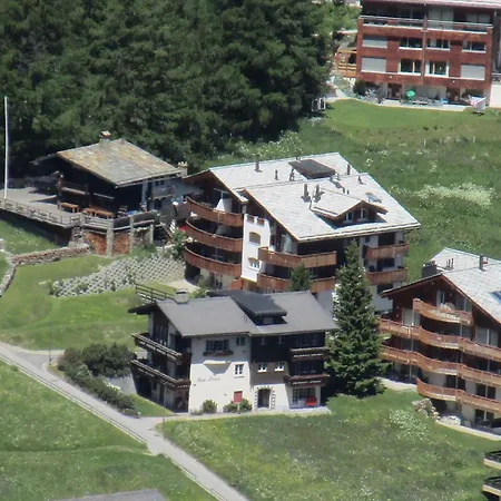 Evelyne By Interhome