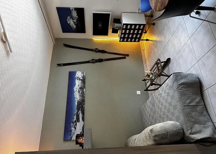 公寓 Evelyne By Interhome 萨斯费